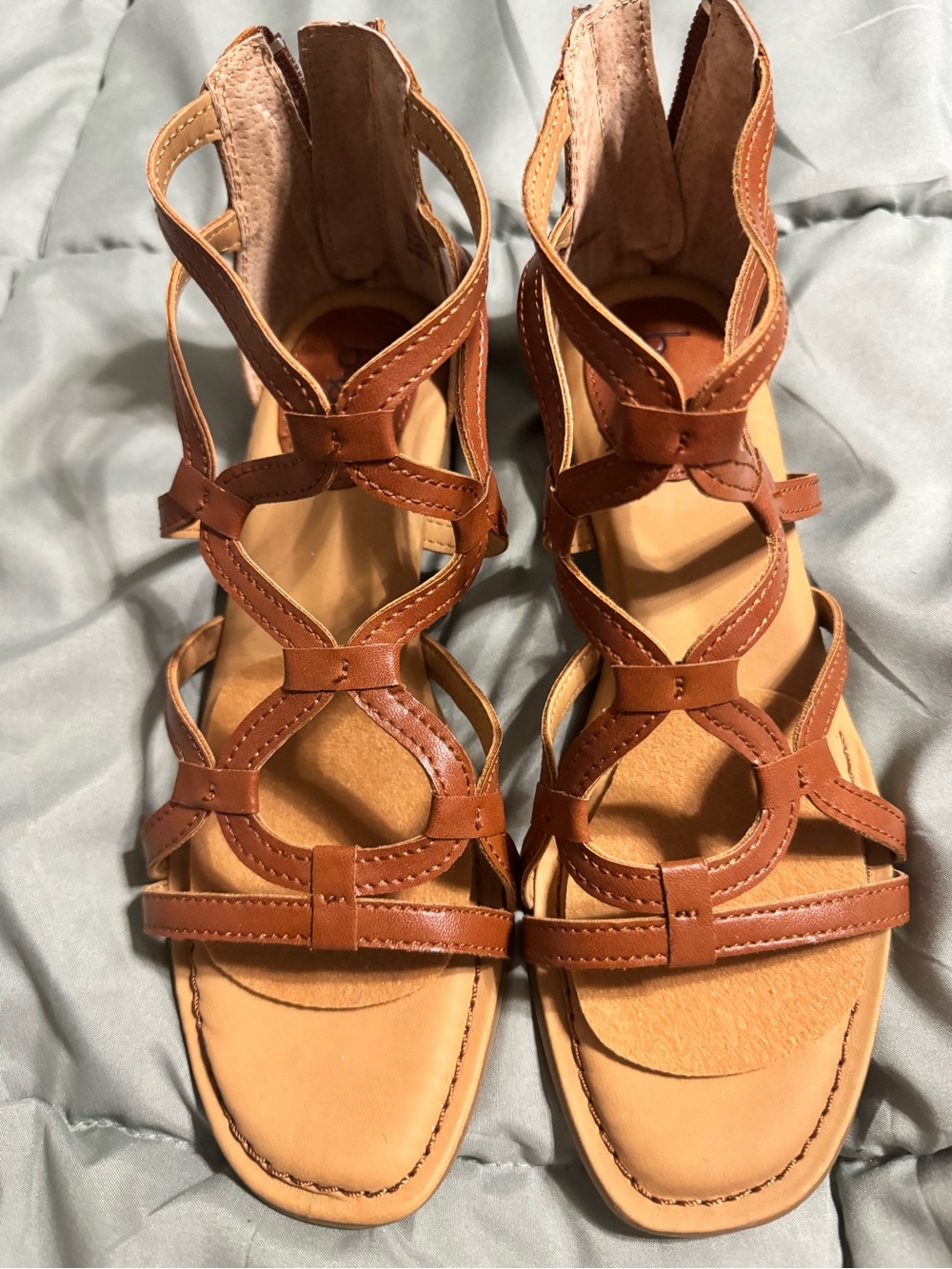 boc Tan Strappy Block Heel Sandals - Picture 2 of 3
